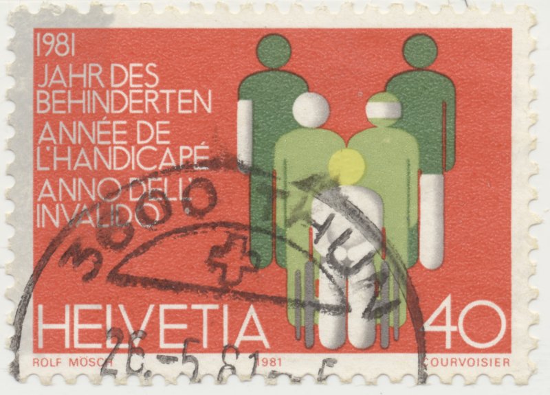 792